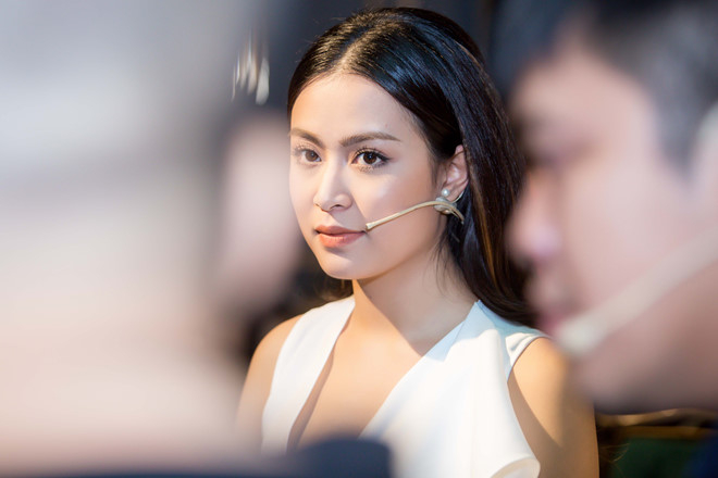 Hoàng Thuỳ Linh có phải nạn nhân không?